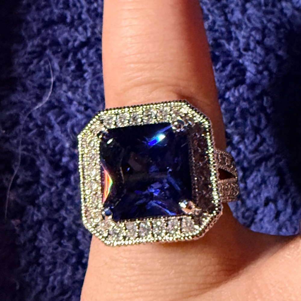 Elegant Sterling Silver and Blue Gemstone Ring